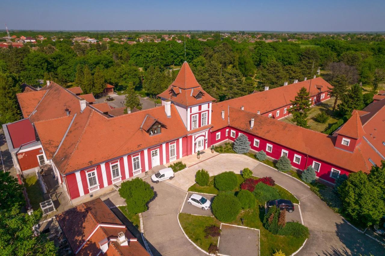 Kastel Hotell *